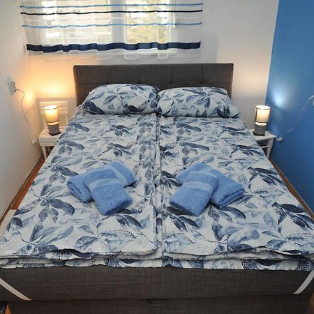 Aba Apartman Ni 외부 사진
